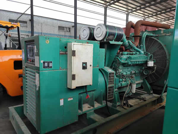 400KW發(fā)電機(jī)組