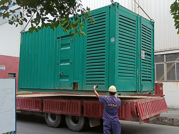 800KW發(fā)電機(jī)組